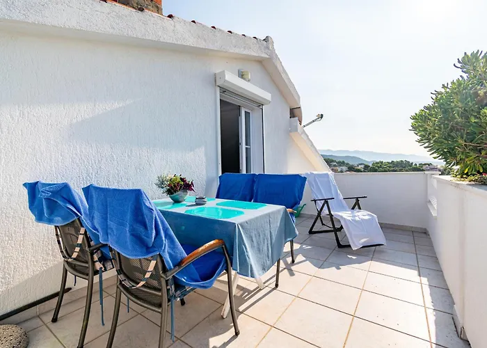 Apartment With Parking Space Banjol, Rab - 5022 Banjol